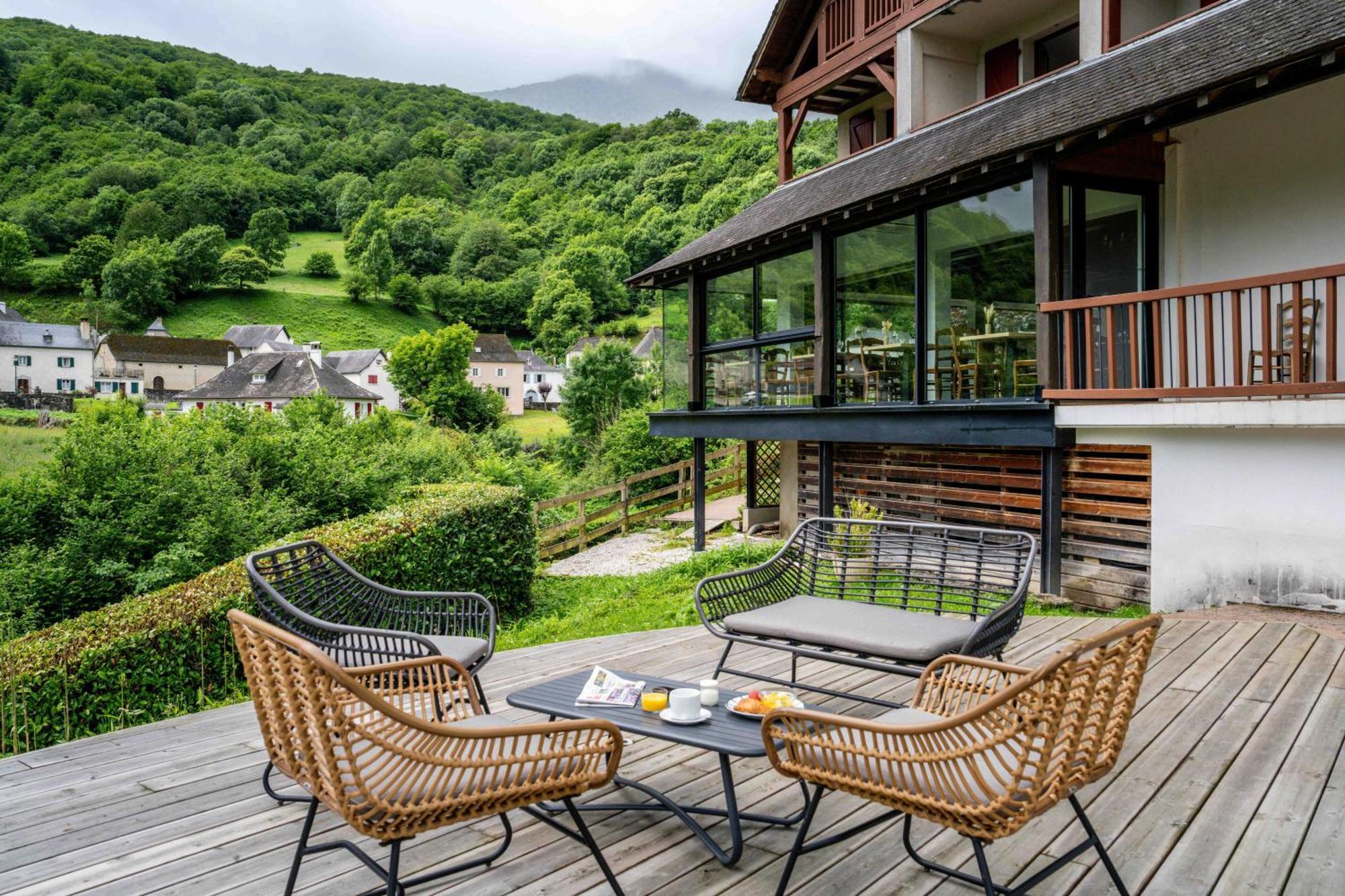 Logis Hotel Etchemaite Larrau Exterior photo